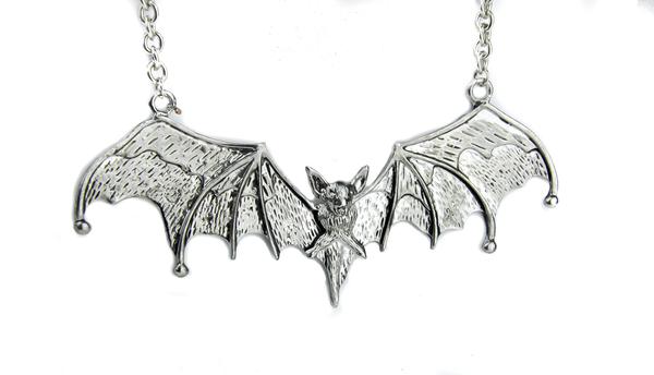 5" Silver Gothic Vampire Bat Necklace Deathrock Rockabilly Dracula Halloween